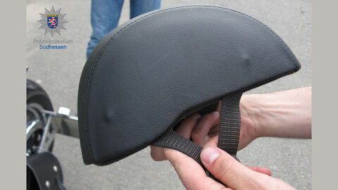 Stahlhelm, welcher über keinen besondern Schutz für den Kopf verfügt.