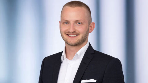 Frederik Voß, stellvertretender Chef vom Dienst und Pressesprecher